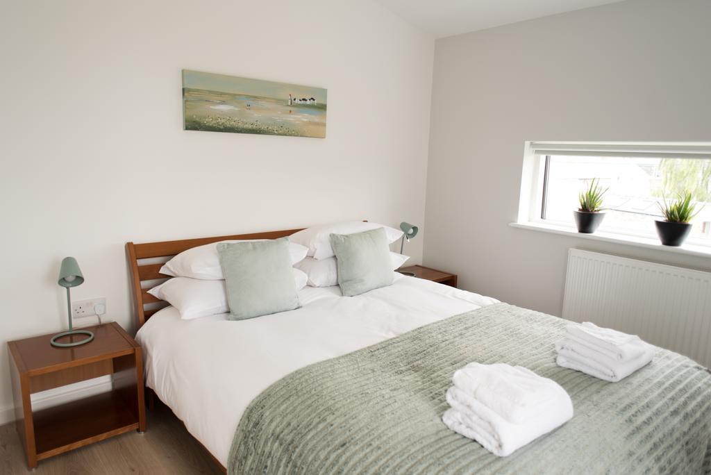 Your Space Apartments - Nelson Court Кеймбридж Екстериор снимка